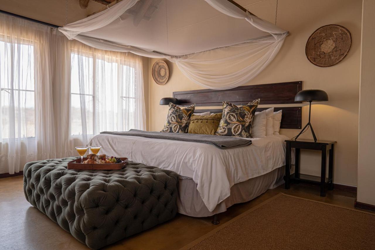 Tshukudu Game Lodge Hoedspruit